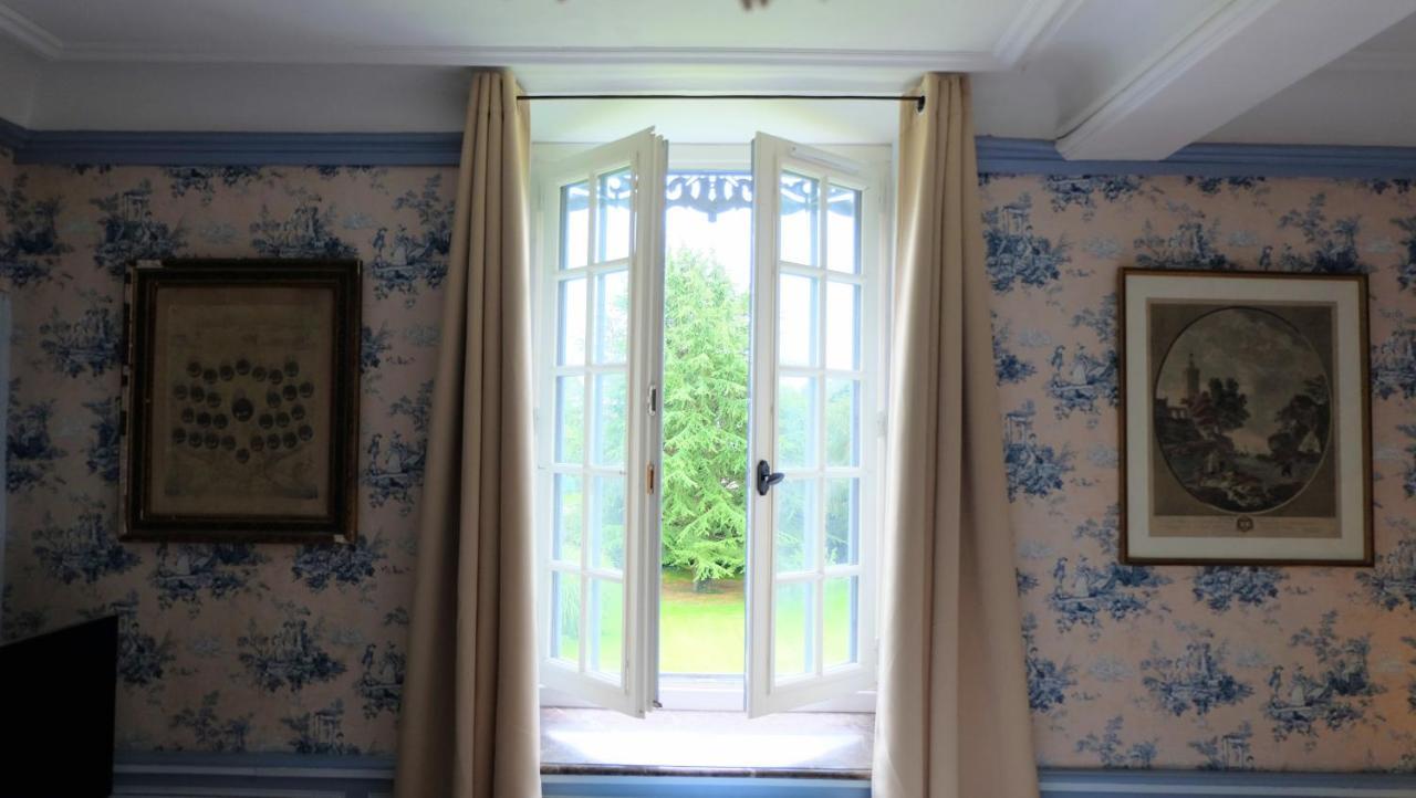 Chateau D'Aigneville ภายนอก รูปภาพ